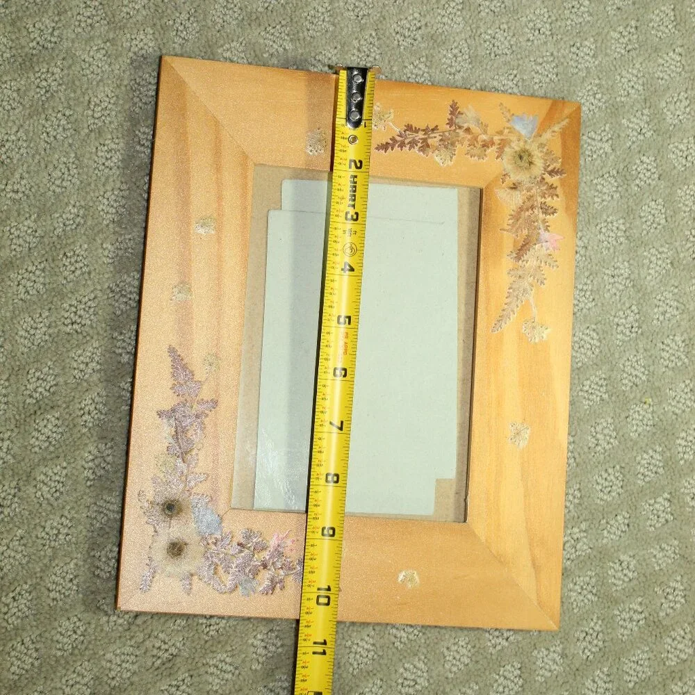 Vintage Wood Picture Frame Dry Flowers Decoupage 10.5” Tall 4.5